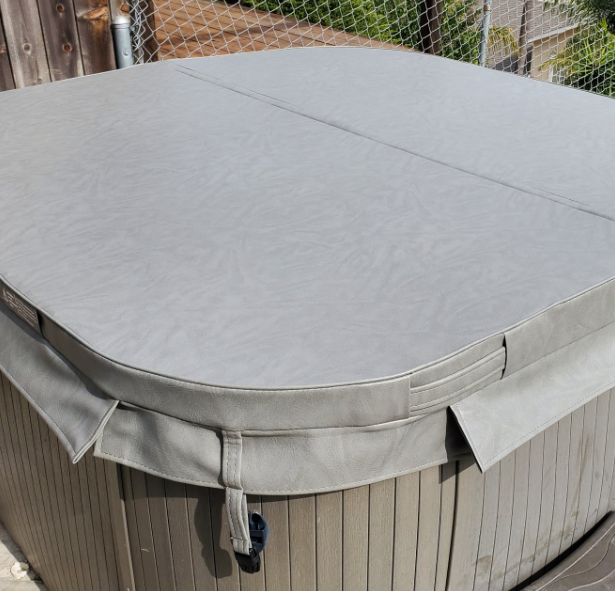 Square Hot Tub Cover Replacement - Signs, Options, and Professional Installation
