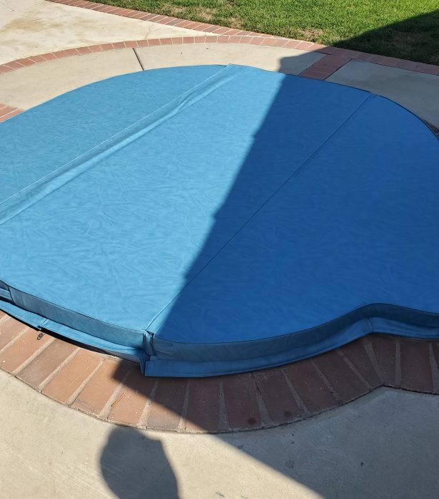 5 Signs It's Time to Replace Your Spa Cover and How to Choose the Right One