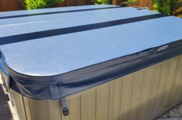 Is a Heavy Duty Spa Cover the Best Choice for Extreme Weather Conditions?